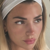 Adrienne Eaton Nahé