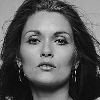Alexandra Bastedo Nahé