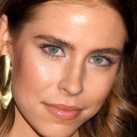Alexandra Turshen Nahé