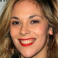 Alysson Paradis Nahé