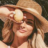 Amanda Stanton Nahé