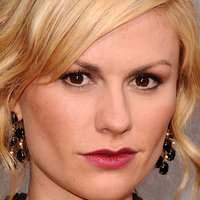 Anna Paquin Nahé