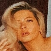 ashleyresch Nahé