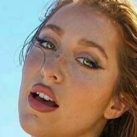 boobyygirl Nahé