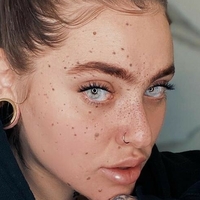 Brooklyn Nicolina Nahé