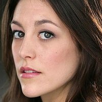 Caitlin McGee Nahé