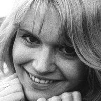 Carol White Nahé