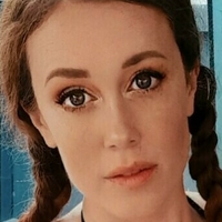 charlottesomethingfree Nahé