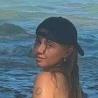 Claire Rosinkranz Nahé