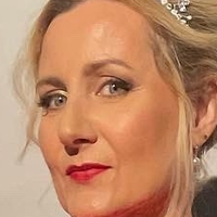 Corrinne Wicks Nahé