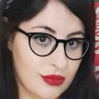 curvygeekfree Nahé