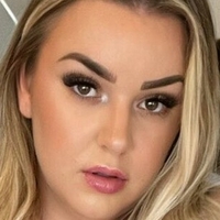 curvygirllou Nahé