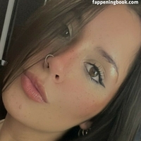 Dani Leiva Nahé