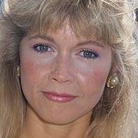 Debra Sandlund Nahé