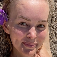 Elle Knox Nahé