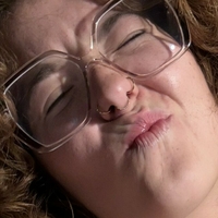 emmmmakait Nahé