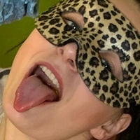 FollowTheMaskedBunny Nahé