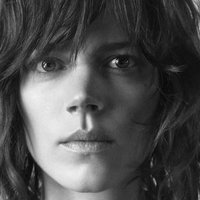 Freja Beha Erichsen Nahé