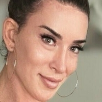 Gabbi Tuft Nahé