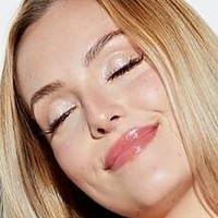 Grace Kinstler Nahé