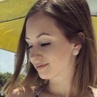 Heather Alexandra Nahé