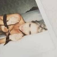 hollyhotwife Nahé