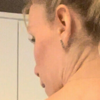ita96elly Nahé