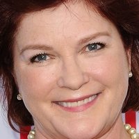 Kate Mulgrew Nahé