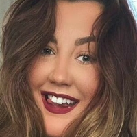Kelly Carmichael Nahé