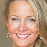 Kim Saunders Nahé