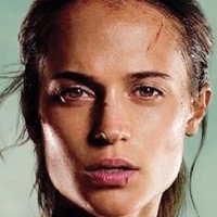 Laura Croft Nahé