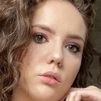 Laura Earnesty Nahé