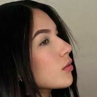 Laura02av Nahé