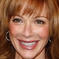 Lauren Holly Nahé