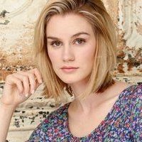 Lexi Johnson Nahé