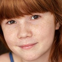 Lily Hall Nahé