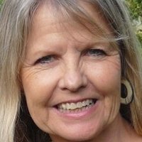 Linda Hutton Nahé