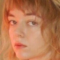 Livvy Bennett Nahé