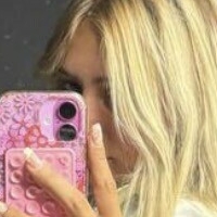 Lola Greiner / lolagreinerr / lolassecretacc0 / lolagreiner Nahé