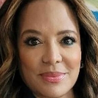 Luna Lauren Velez Nahé