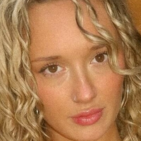 Millie Smith Nahé