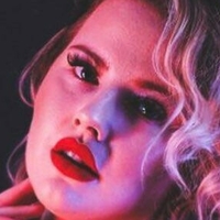 modelsuk Nahé