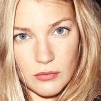 Mona Walravens Nahé