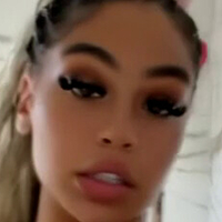 Monicasavx Nahé