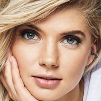 Nastya Zadorozhnaya Nahé