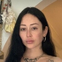 Pebbles Hooper Nahé