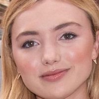 Peyton Roi List Nahé
