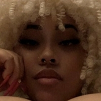Queeen_savage Nahé
