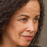 Rae Dawn Chong Nahé