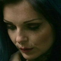 riaesuicide Nahé